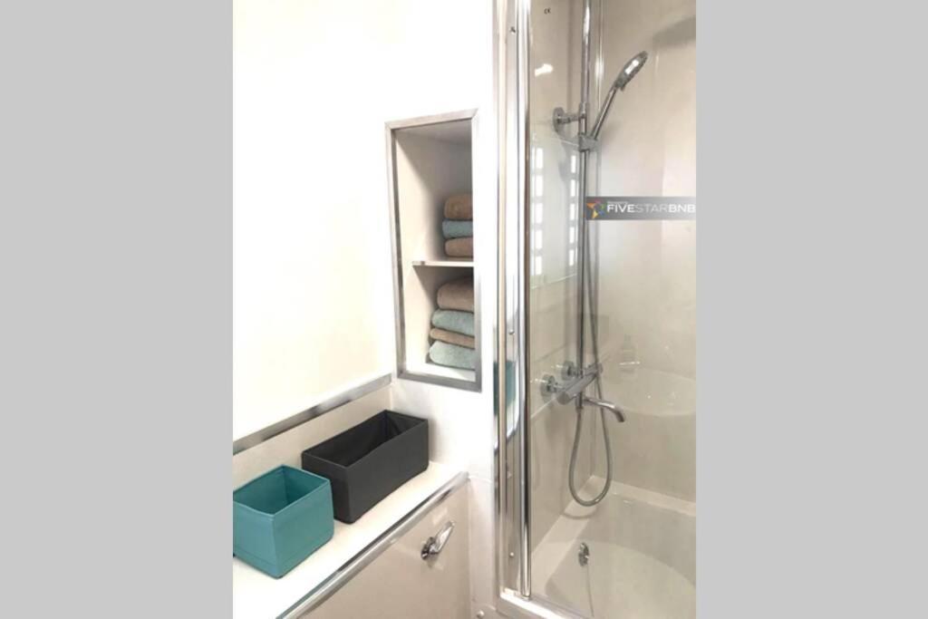 Waterfront Living In Leith With Free Parking! Daire Edinburgh Dış mekan fotoğraf